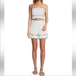 NWT Scalloped white shorts set Antonio Melani
